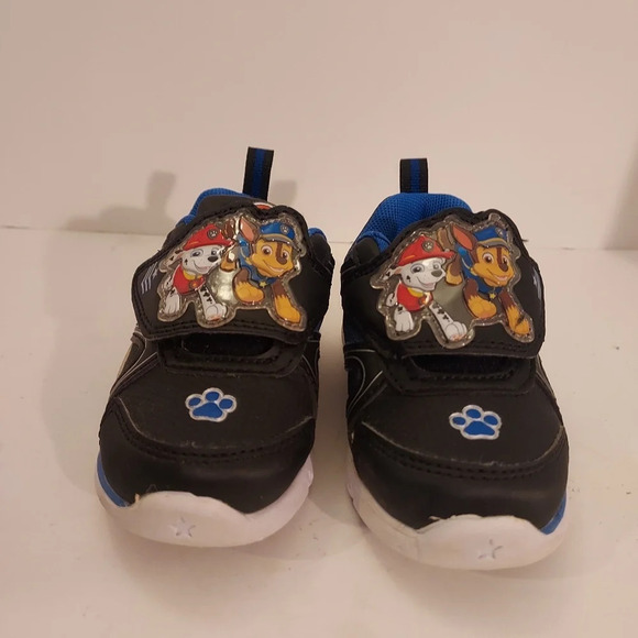 Spin Master Paw Patrol Velcro Slip on Sneakers in Size 6 - Picture 1 of 9